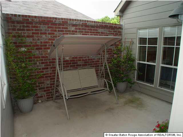 10448 Springrose Avenue Baton Rouge, LA 70810 - Photo 7 of 12