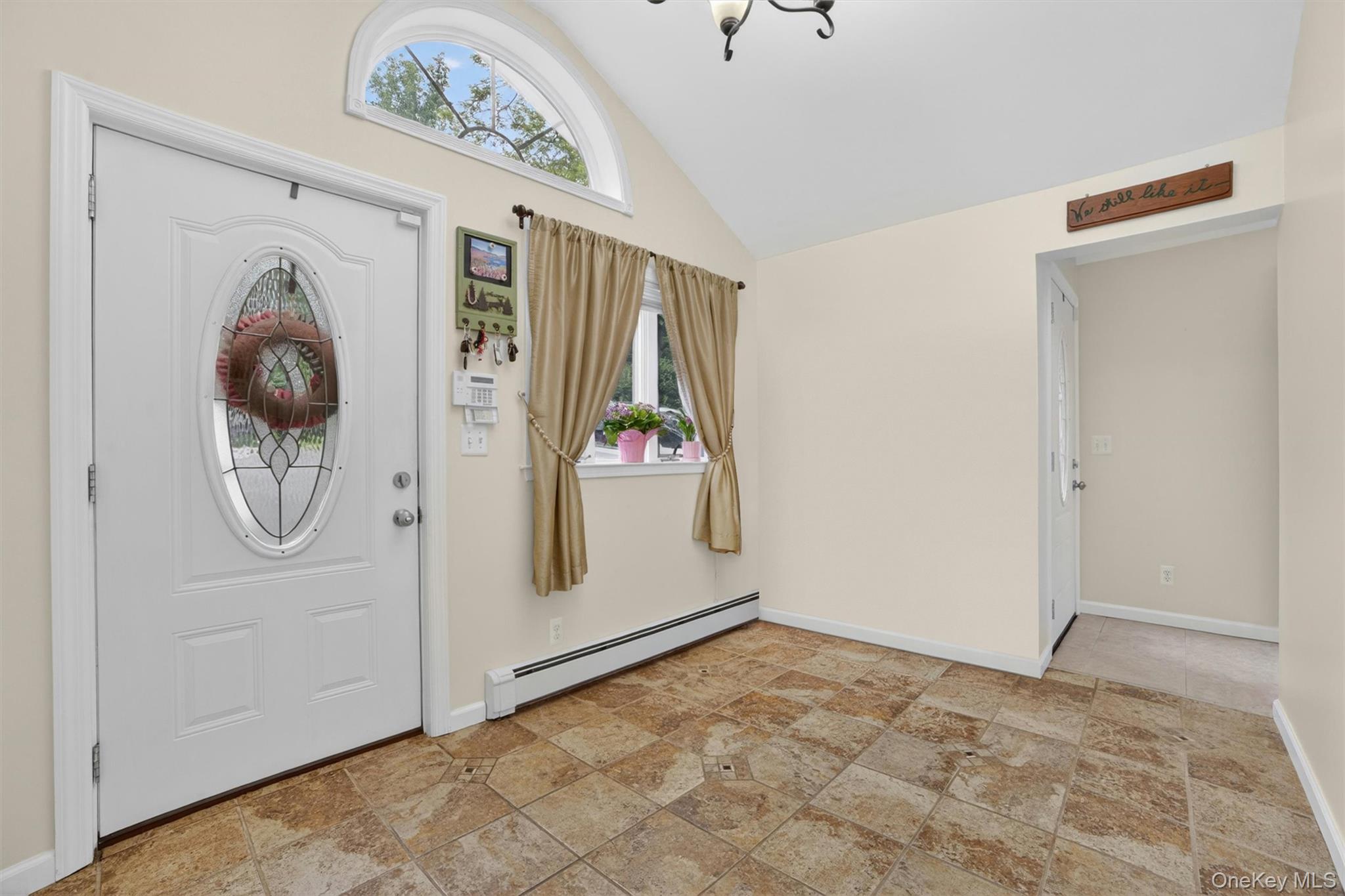 281 Croton Dam Road, Unit A Ossining, NY 10562 - Photo 4 of 25