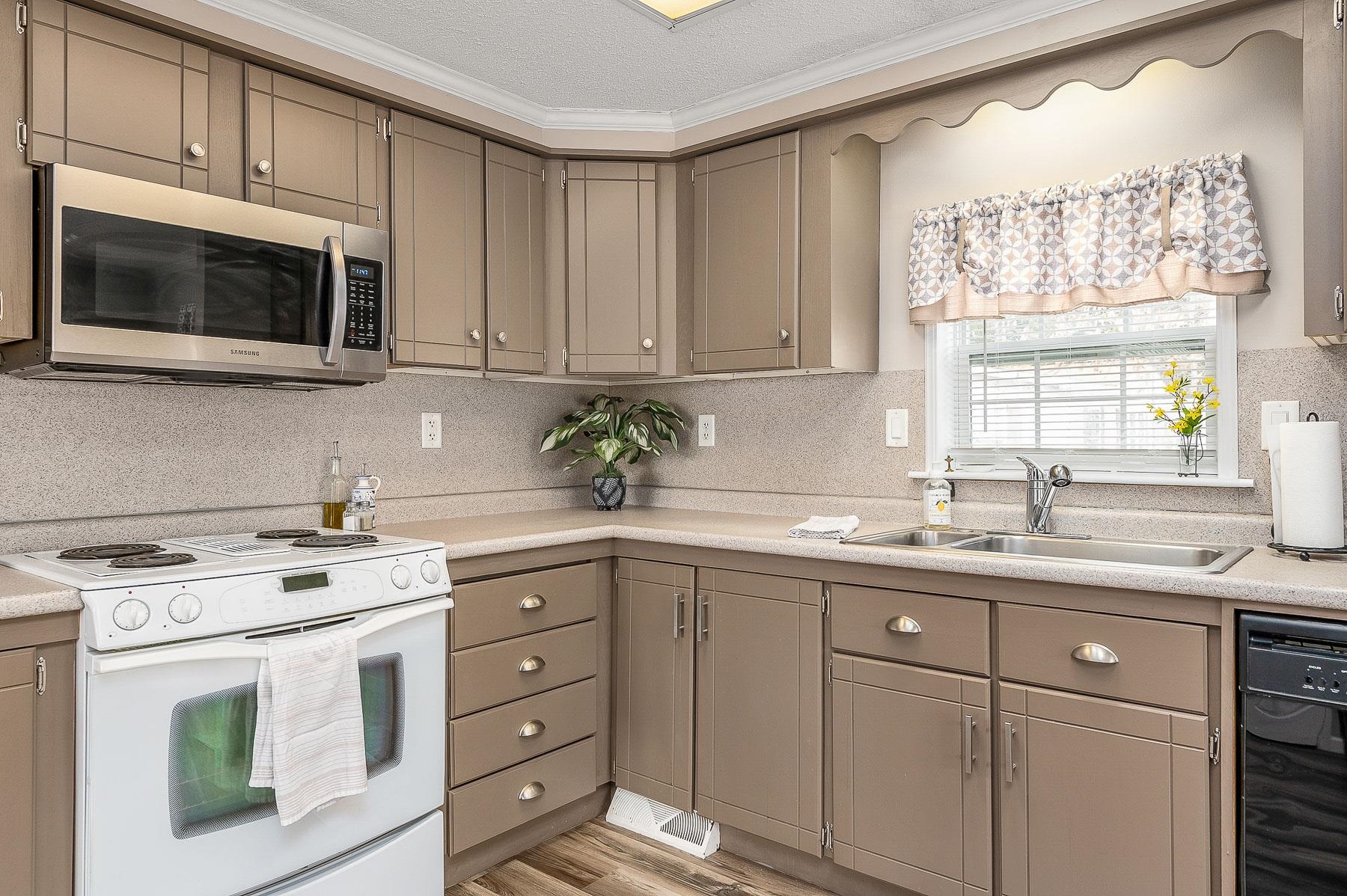 132 Eagle Drive Rochester, NH 03868 - Photo 11 of 25