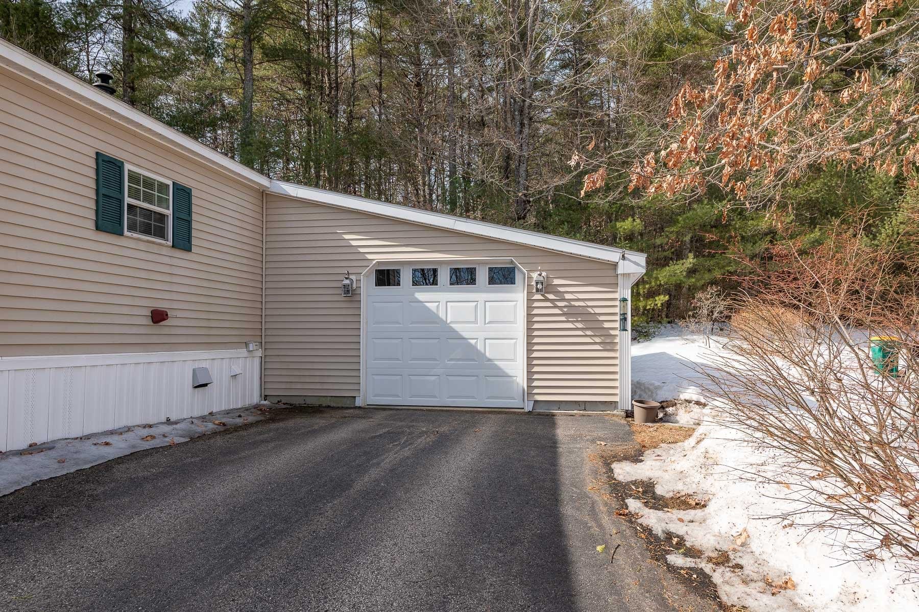 132 Eagle Drive Rochester, NH 03868 - Photo 3 of 25