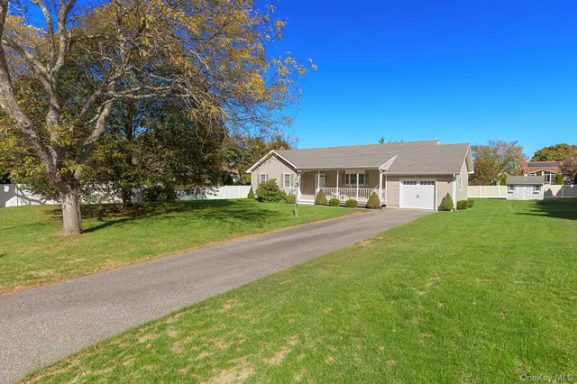 $639,999 | 72 Josica Drive, Aquebogue, NY 11901