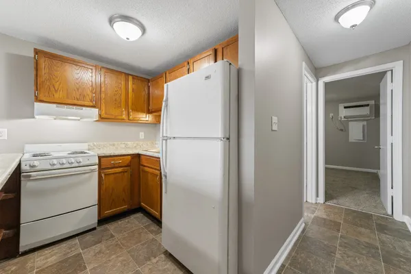 $725 | 435 North 1st Street, Clarksville, TN 37040