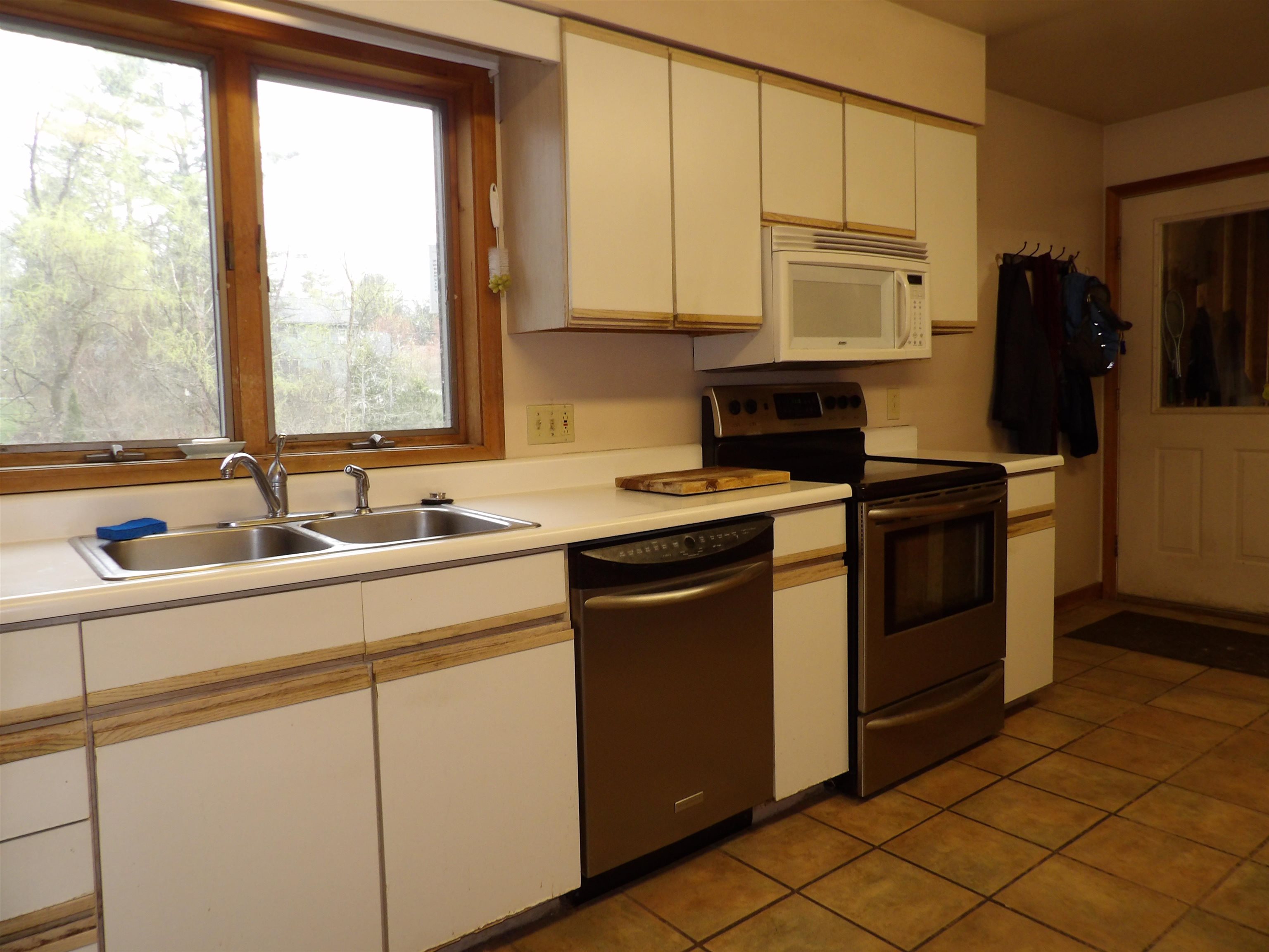 25 Laverne Drive Rutland, VT 05701 - Photo 21 of 50
