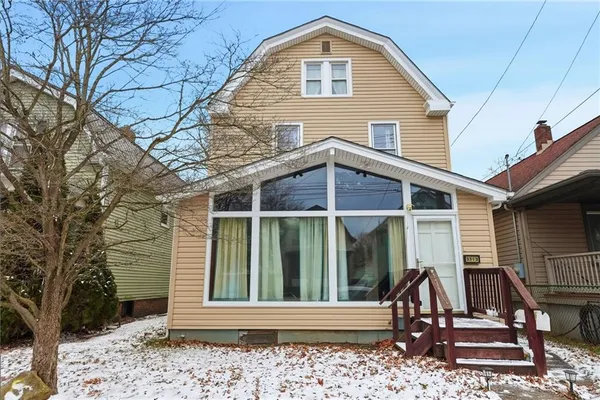 $150,000 | 3313 7th Avenue, Beaver Falls, PA 15010