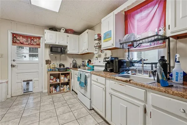 $150,000 | 3313 7th Avenue, Beaver Falls, PA 15010
