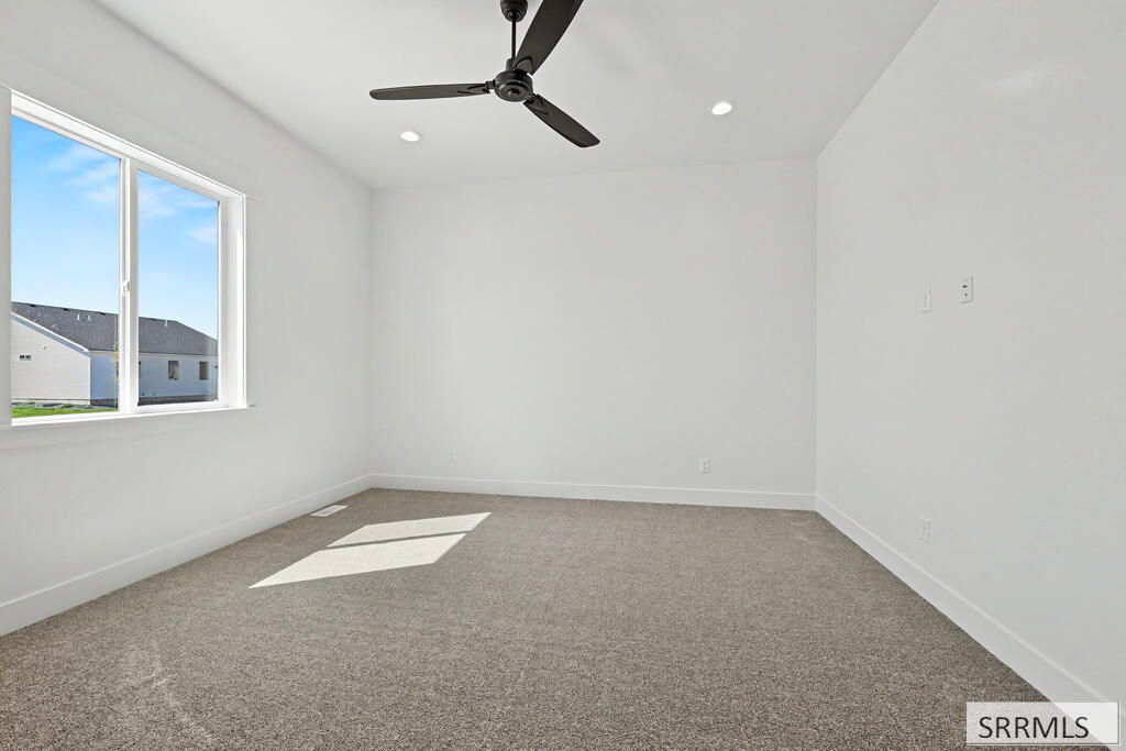3144 Blue Muse Road Ammon, ID 83406 - Photo 6 of 14 Primary Suite
