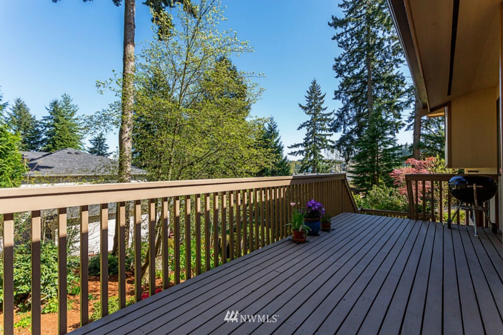 18914 Ross Road Bothell, WA 98011 - Photo 12 of 15 Gallery Image 12
