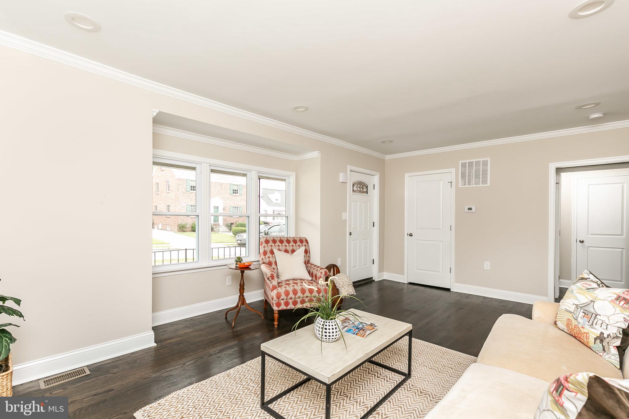 2714 Alden Road Baltimore, MD 21234 - Photo 5 of 36 Gallery Image 5