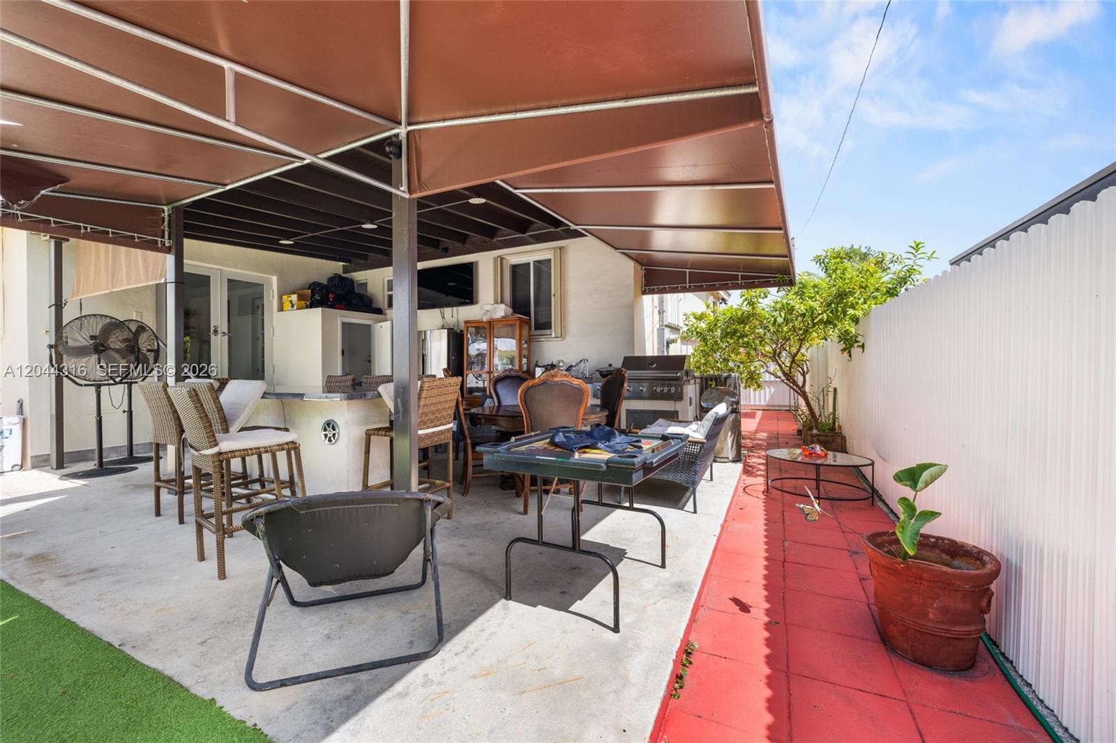 8330 Southwest 25th Street Miami, FL 33155 - Photo 23 of 28