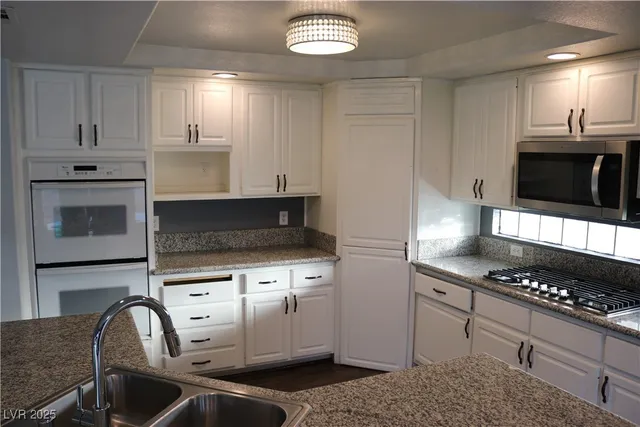 $3,265 | 3733 Deer Flats Street, Las Vegas, NV 89129