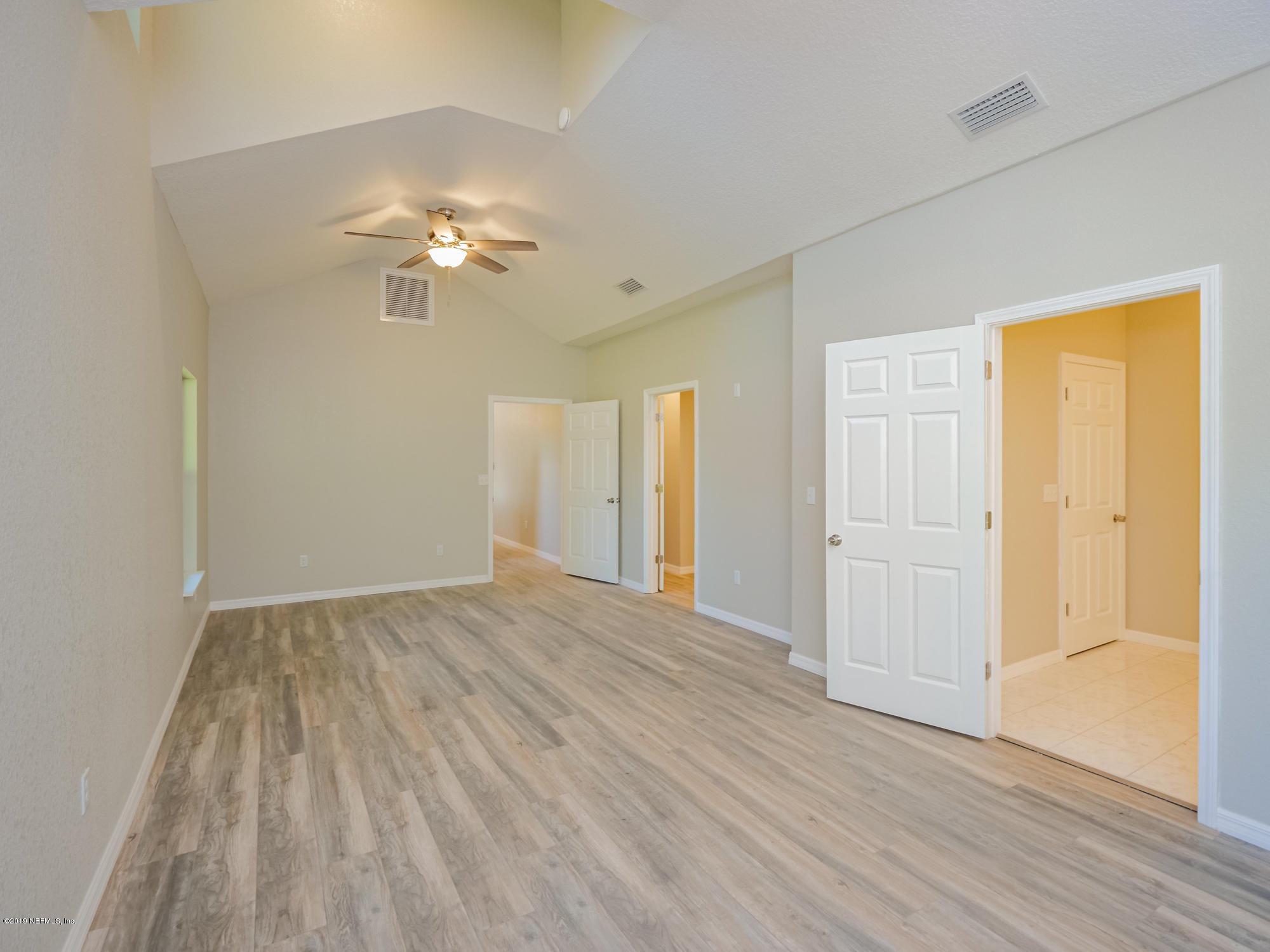 34503 Hathaway Road Callahan, FL 32011 - Photo 21 of 37 22 this is a big bedroom