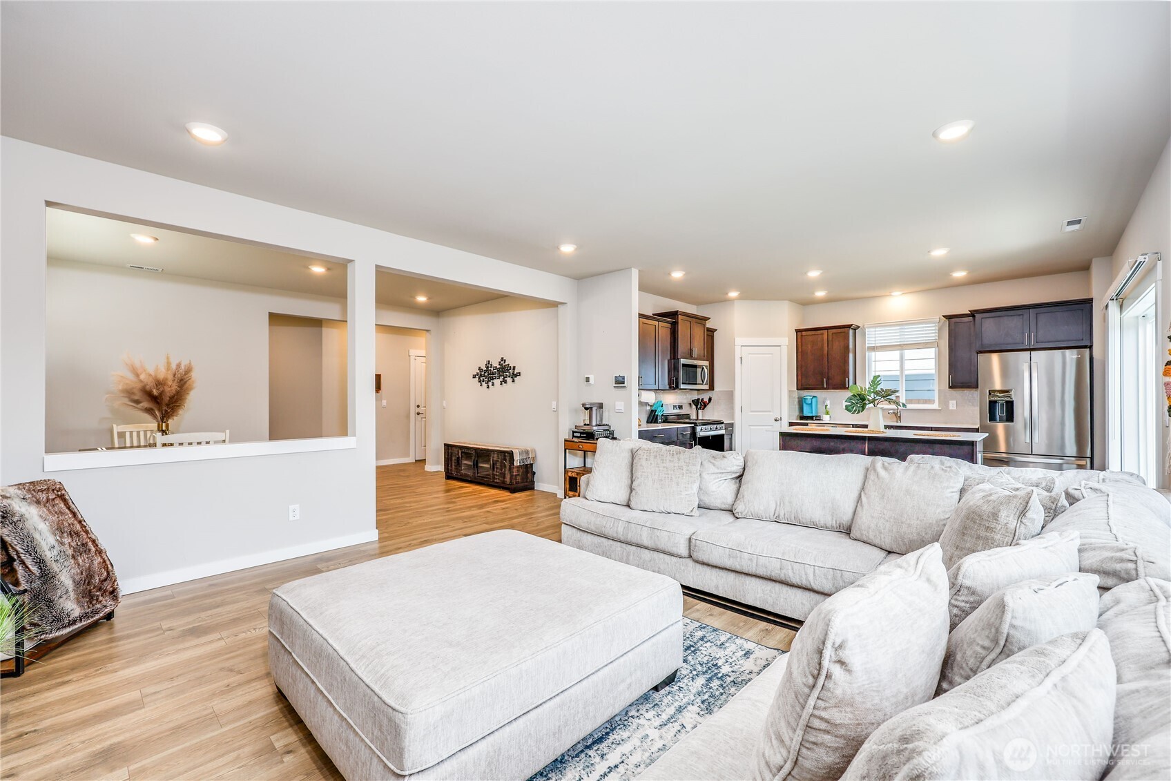 6067 Waverly Road Southwest Port Orchard, WA 98367 - Photo 7 of 29 Gallery Image 7