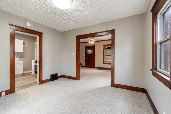 $105,000 | 140 Moore Street, Jackson, MI 49203