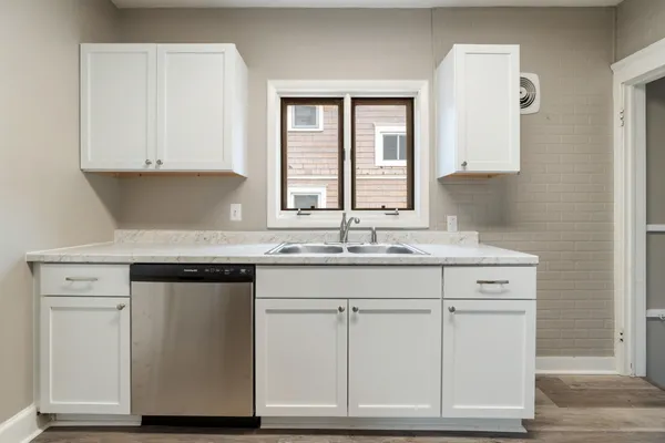 $105,000 | 140 Moore Street, Jackson, MI 49203