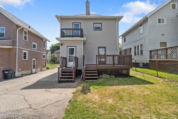 $105,000 | 140 Moore Street, Jackson, MI 49203