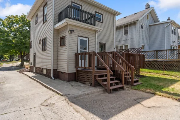 $105,000 | 140 Moore Street, Jackson, MI 49203