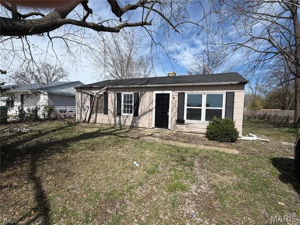 $35,000 | 607 St Monica Drive, Cahokia, IL 62206