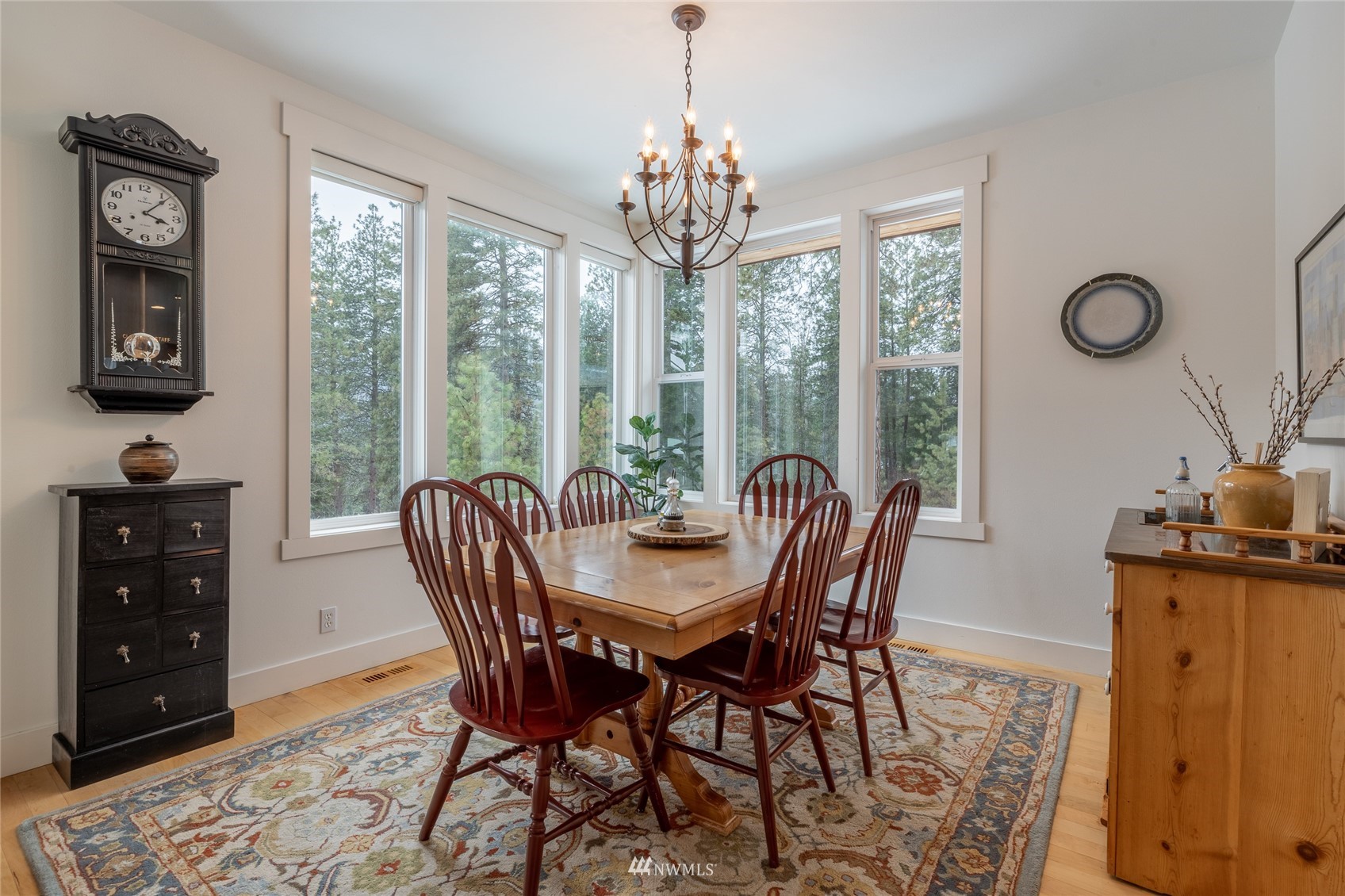 545 Dempsey Road Leavenworth, WA 98826 - Photo 10 of 40 Gallery Image 10