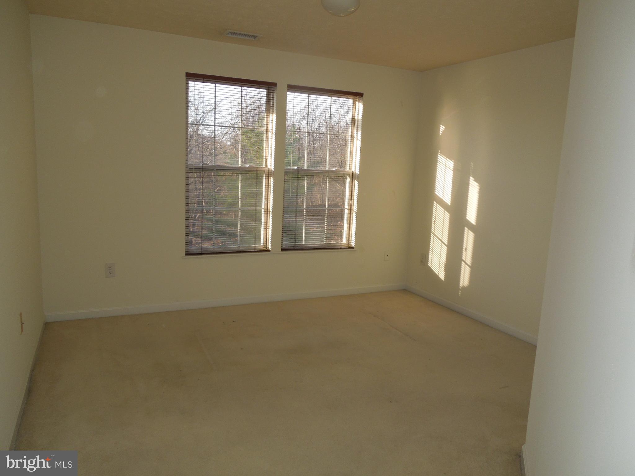 8233 Poplar Mill Road Baltimore, MD 21236 - Photo 13 of 20 2nd bedroom