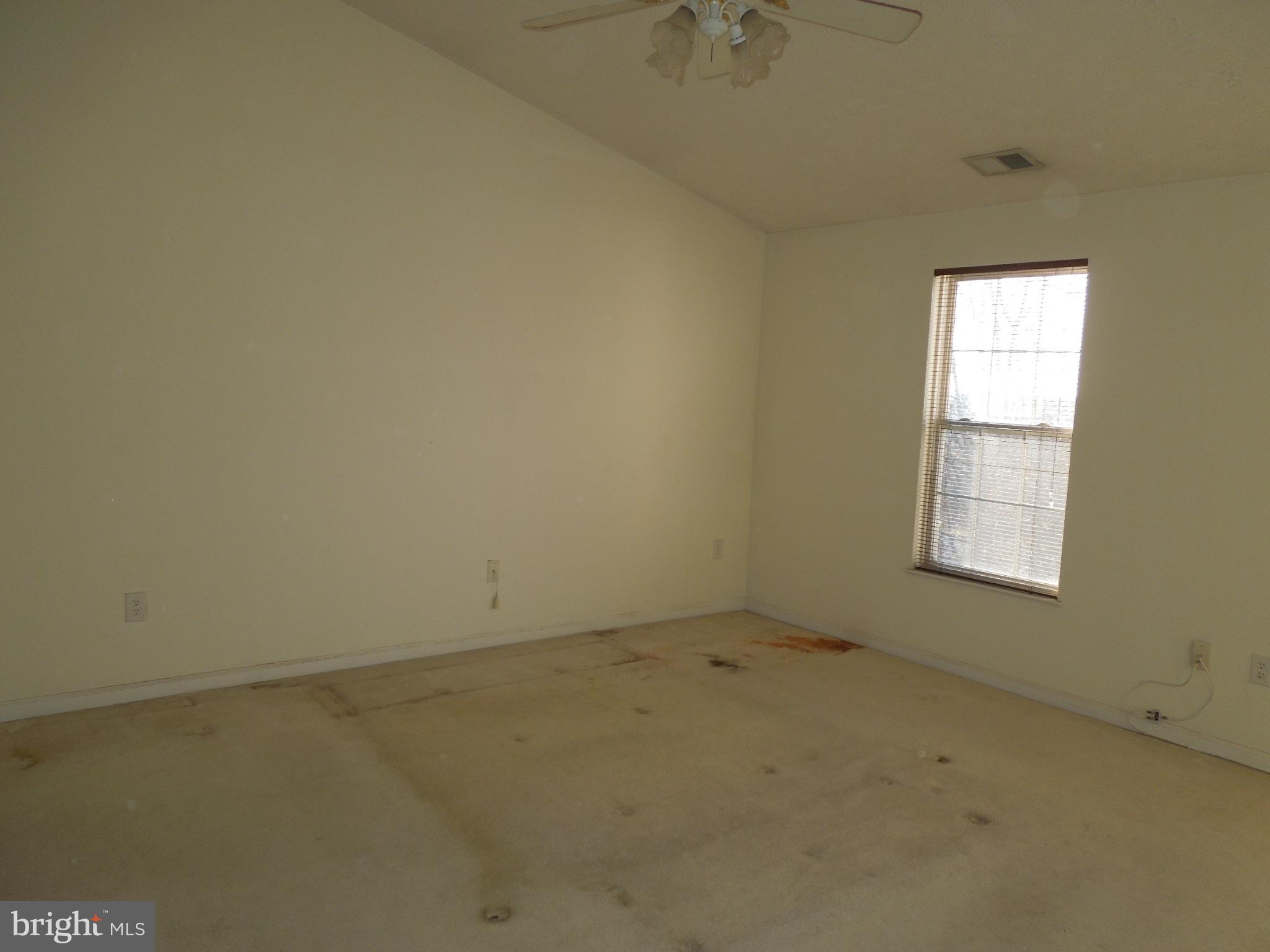 8233 Poplar Mill Road Baltimore, MD 21236 - Photo 9 of 20 Master with vaulted ceiling