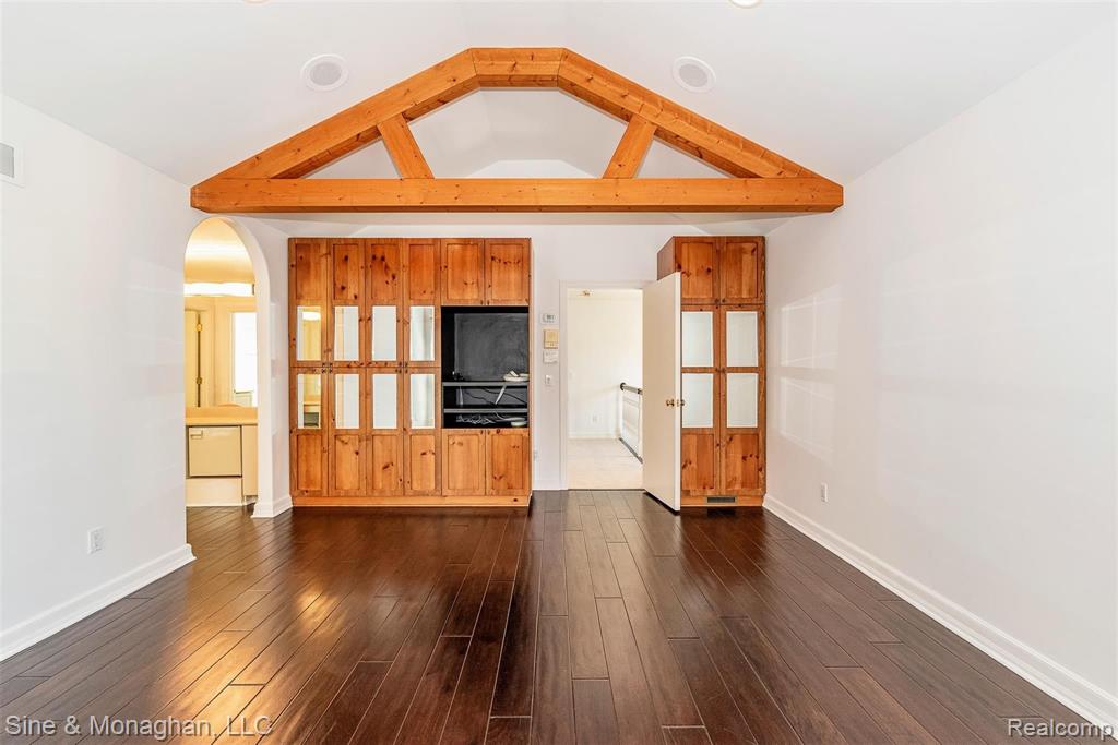 855 Rivenoak Street Birmingham, MI 48009 - Photo 21 of 55 Gallery Image 21