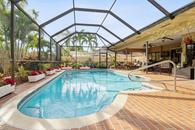 106 Timber Lane Jupiter, FL 33458 - Photo 27 of 35 Pool