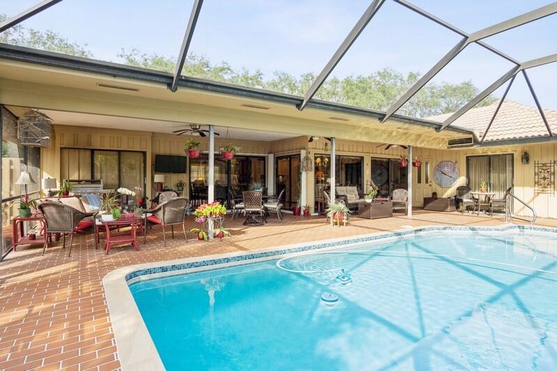 106 Timber Lane Jupiter, FL 33458 - Photo 29 of 35 Pool