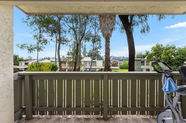 $415,000 | 830 West Lincoln Avenue, Unit 171, Escondido, CA 92026