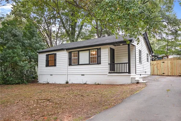$2,200 | 1877 Sumter Street Northwest, Atlanta, GA 30318