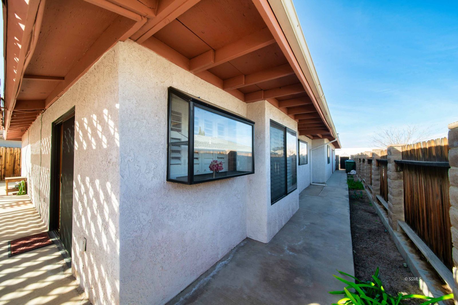 601 West Ward Avenue Ridgecrest, CA 93555 - Photo 35 of 36