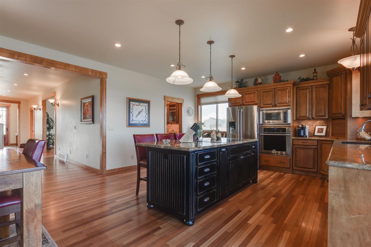 7610 North Prairie Crest Road Spokane, WA 99224 - Photo 4 of 20