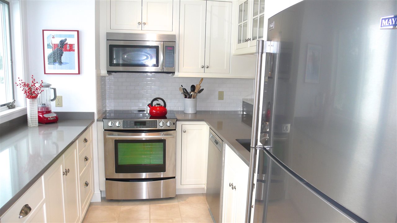 73 Osceola Road, Unit 6 Waterville Valley, NH 03215 - Photo 15 of 36 Gallery Image 15