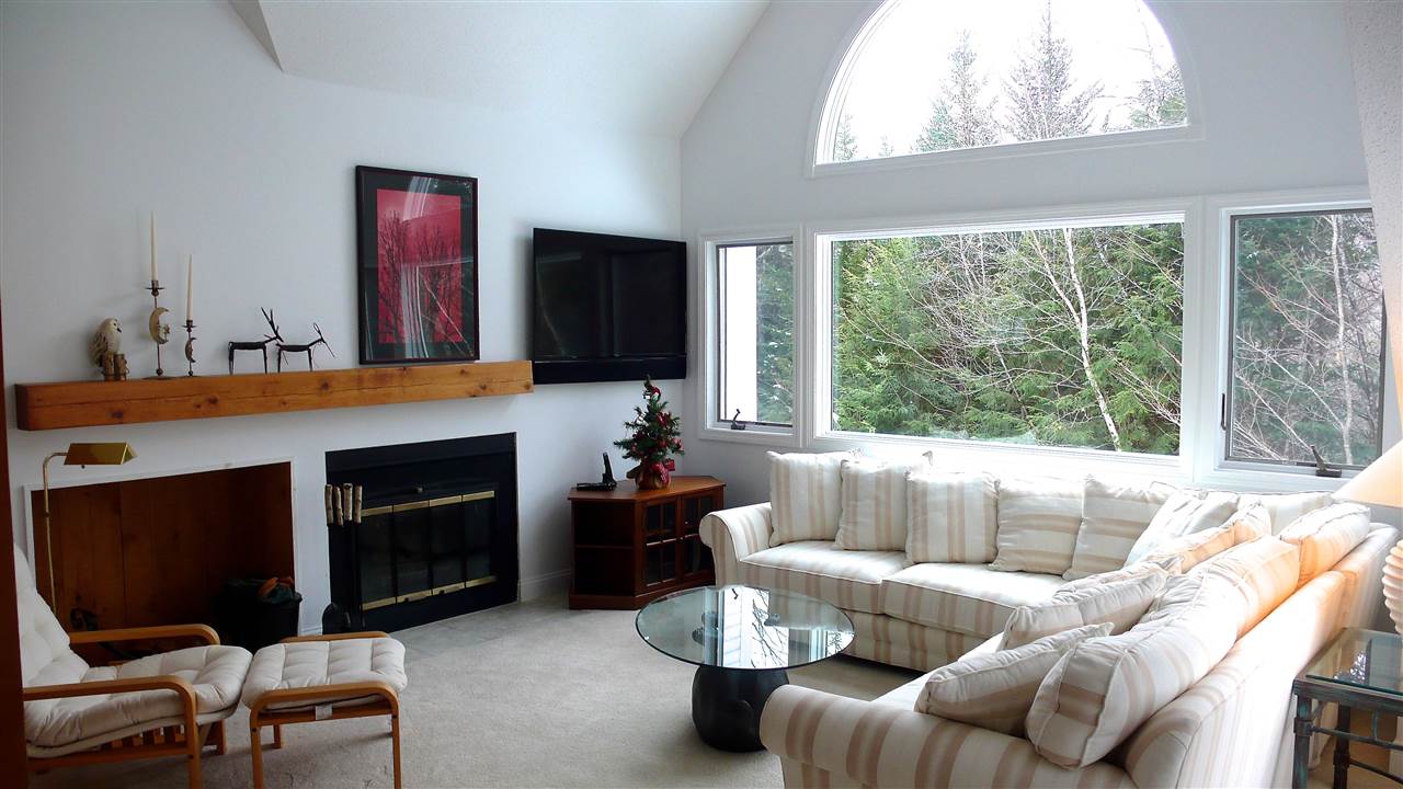 73 Osceola Road, Unit 6 Waterville Valley, NH 03215 - Photo 9 of 36 Gallery Image 9