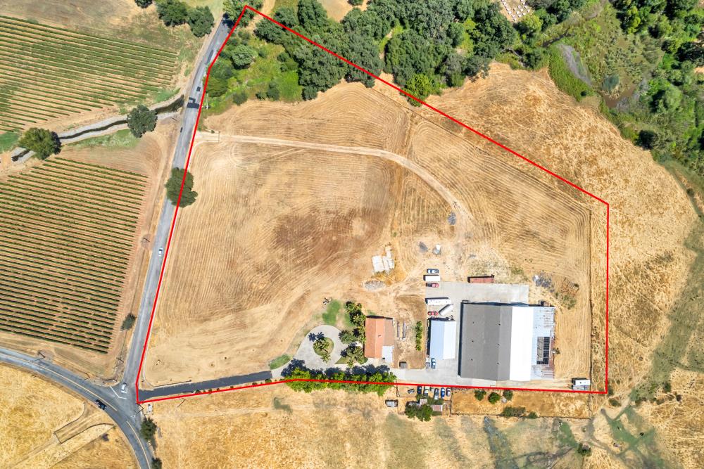 6780 McCourtney Road Lincoln, CA 95648 - Photo 2 of 37 a view of balcony