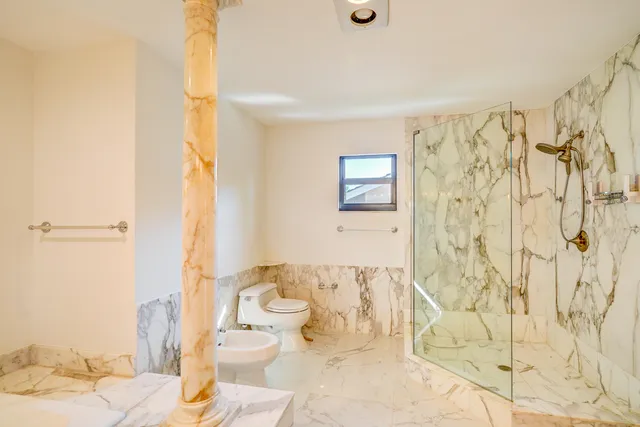 $8,000 | 5730 Vista Linda Lane, Boca Raton, FL 33433