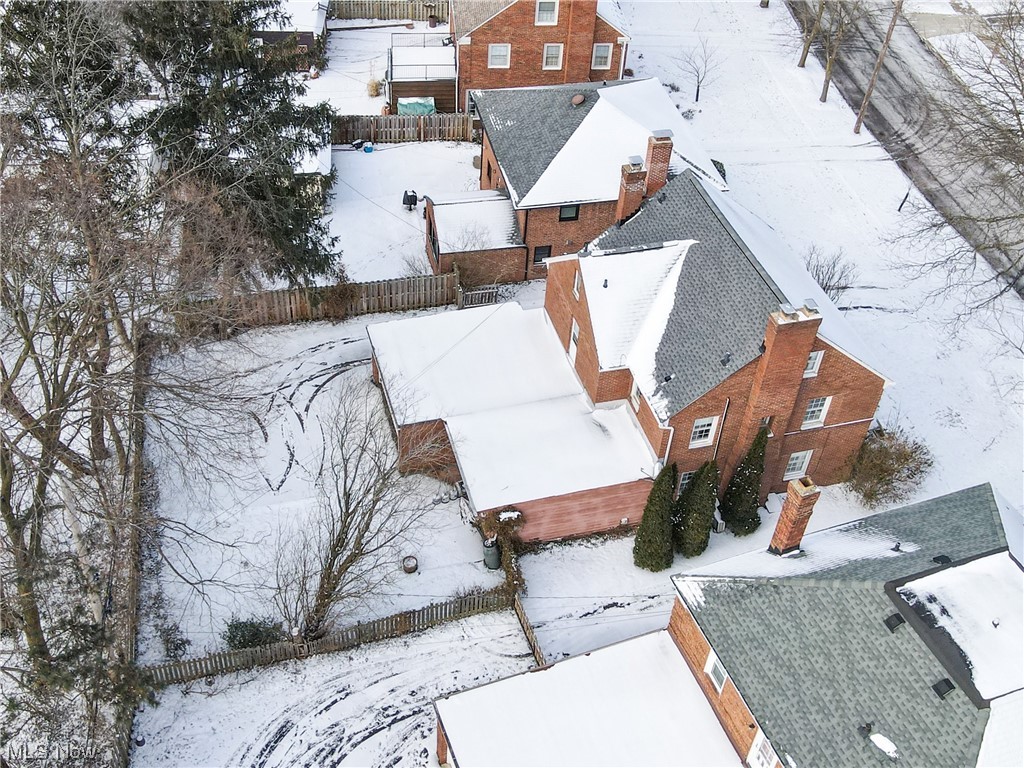 3918 Tyndall Road Cleveland, OH 44118 - Photo 32 of 33 Gallery Image 32