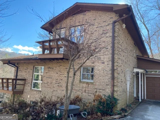 $420,000 | 373 Western Way, Rabun Gap, GA 30568