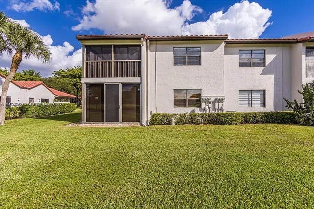 $269,900 | 21529 Cypress Hammock Drive, Unit 35J, Boca Raton, FL 33428