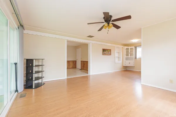 $199,900 | 5909 East Robert Street, Muncie, IN 47303