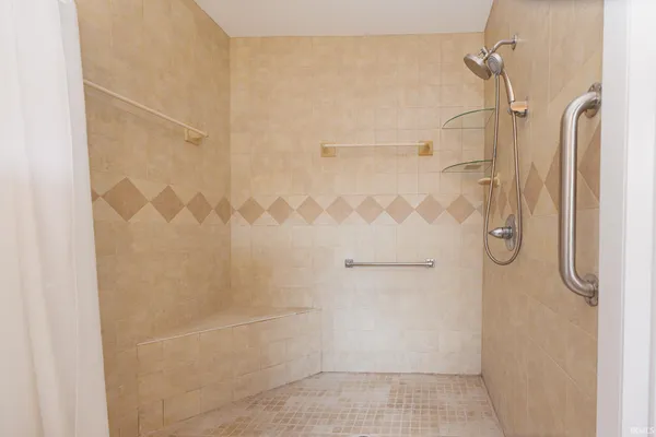 $199,900 | 5909 East Robert Street, Muncie, IN 47303