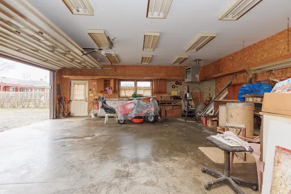 $199,900 | 5909 East Robert Street, Muncie, IN 47303