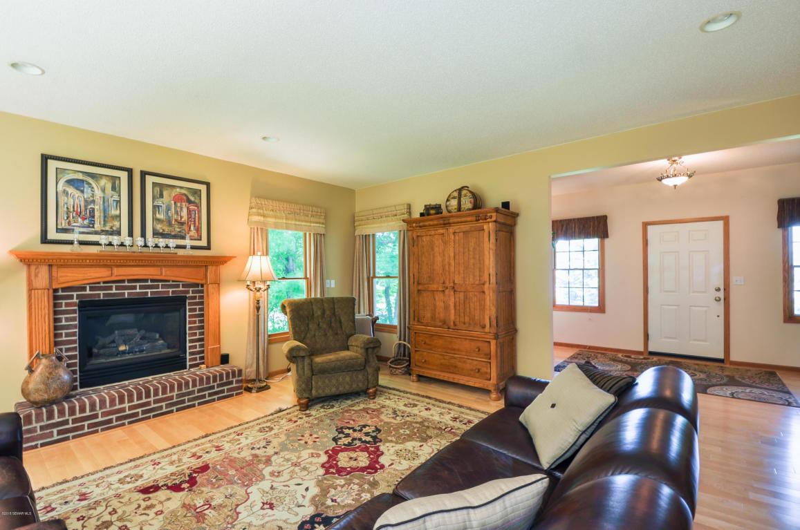 440 Kristin Drive Northwest Rochester, MN 55901 - Photo 4 of 27 Gallery Image 4