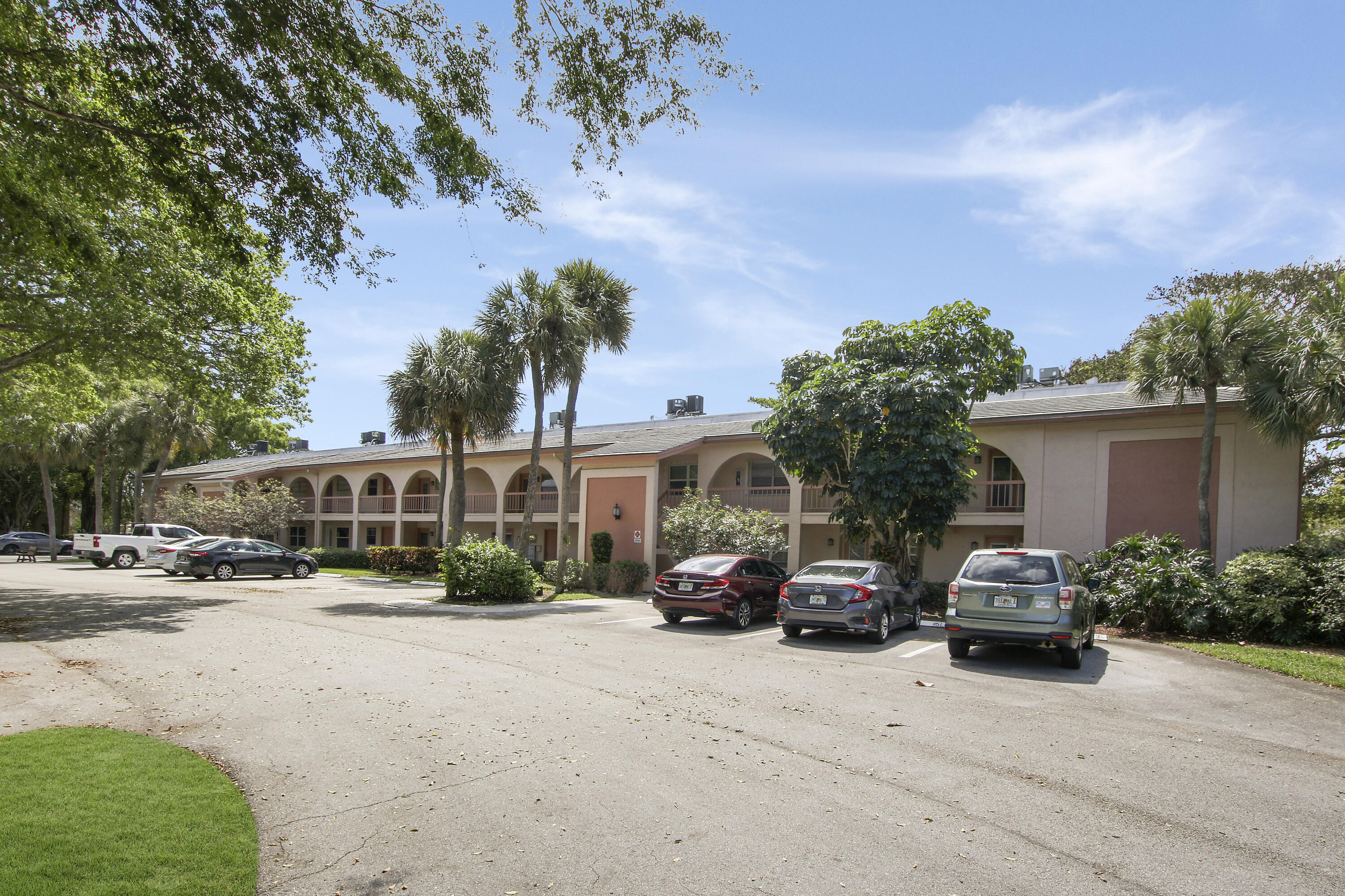 1203 Bahama Bend, Unit F1 Pompano Beach, FL 33066 - Photo 13 of 14 building