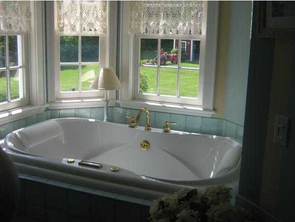 41 Meetinghouse Road Bedford, NH 03110 - Photo 14 of 19