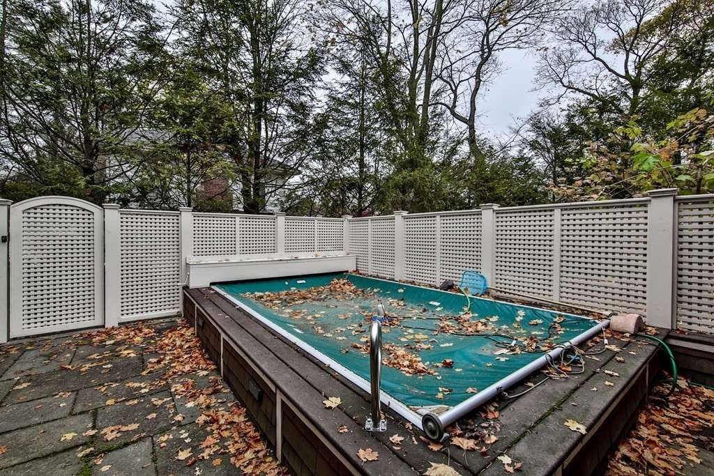 42 Stanwood Road Swampscott, MA 01907 - Photo 7 of 30 Gallery Image 7