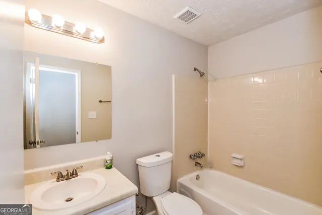 $1,595 | 263 Independence Drive, Jonesboro, GA 30238