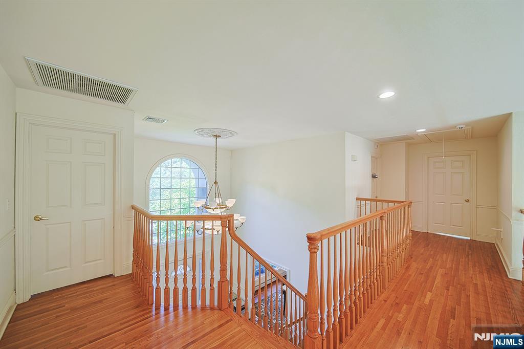 6 Maplewood Road Closter, NJ 07624 - Photo 25 of 40