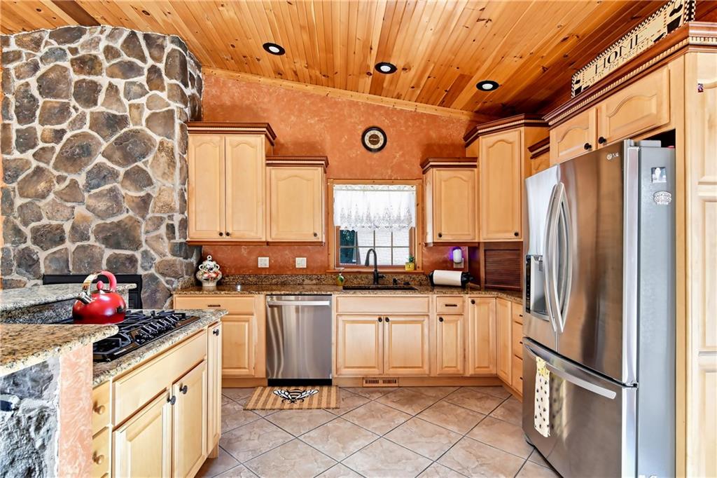2516 Clayton Road Beaver Falls, PA 15010 - Photo 7 of 24 Kitchen from appliance side view