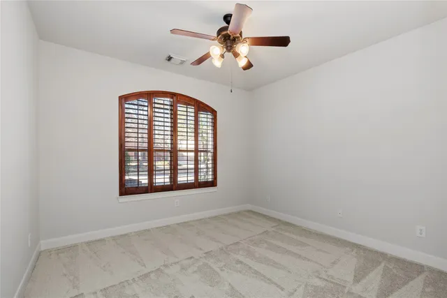 $1,200,000 | 22 North Millsap Circle, The Woodlands, TX 77382