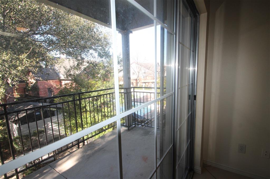 2524 Preston Road, Unit 1203 Plano, TX 75093 - Photo 10 of 30 a view of balcony